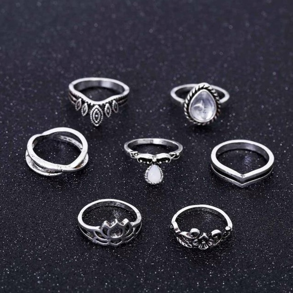 🌸 NEW 7PC: SILVER LOTUS MOONSTONE MIDI RING SET - Picture 6 of 8